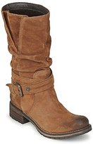 Can I dye my suede boots?