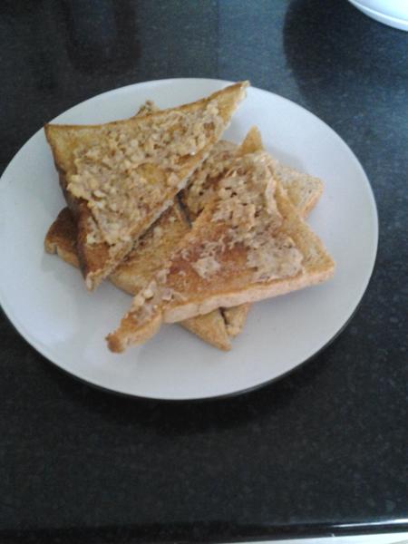 Whole Earth peanut butter reviewer feedback thread. Non-testers: Tell us if you prefer Crunchy or Smooth? £50 Whole Earth hamper to be won NOW CLOSED