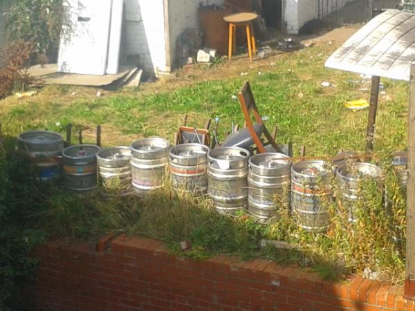 More stupidness from the pub at the back of my house