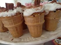 I need to make 30 cupcakes to impress - Help
