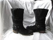 Could anyone recommend some black slouchy biker-style boots?