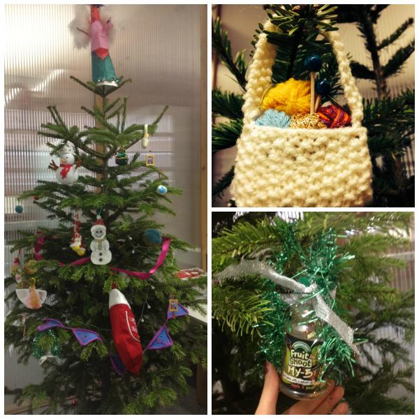 HELP! The MNHQ Christmas tree is naked - prizes to be won