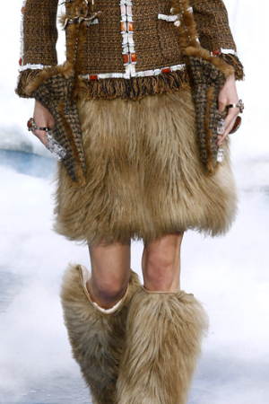 what should I wear with a fur gilet?