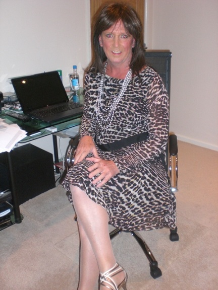 Anyone 50 plus out there? How do you dress?