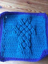 Woolly Hugs. A Blanket for DutchOma, crafters and donors we need your help.