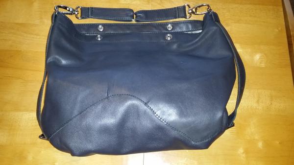 Still looking for a charcoal grey bag..