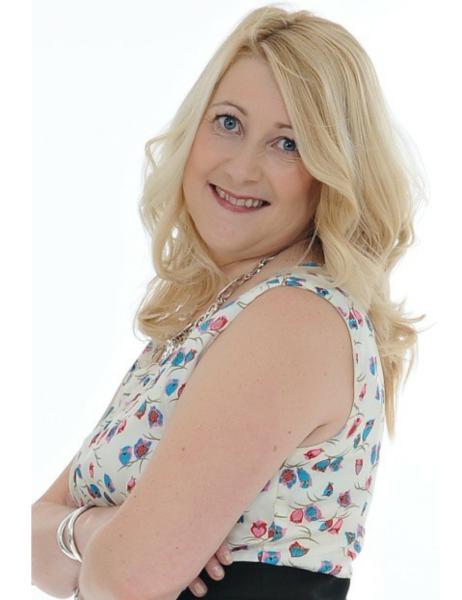 Q&A about sleep with Pampers and baby sleep expert Jo Tantum - ANSWERS BACK
