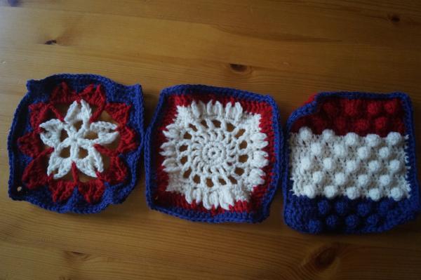 A Blanket for CritterPants : Donors and crafters, your help is needed.