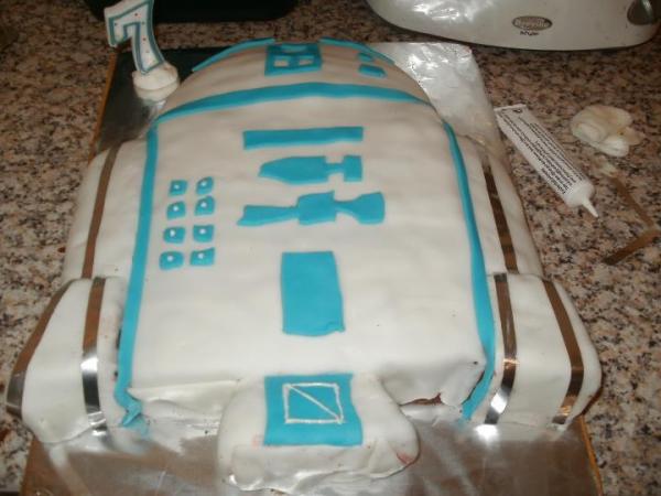 Would anyone enjoy a cake picture thread, for boasting?!