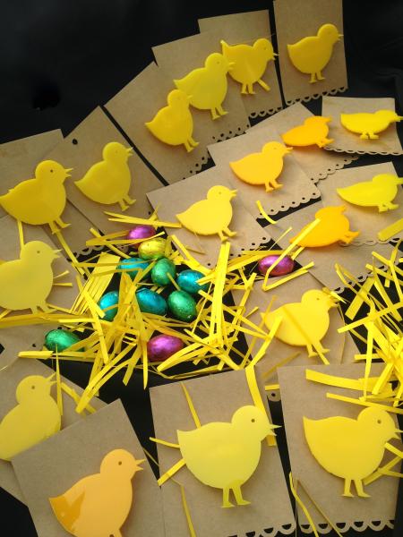 Woolly Hugs : Easter Craft Fundraiser for the fabulous charity MIND.