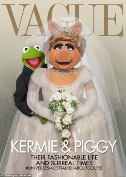 Webchat with the Muppets: Miss Piggy and Kermit answer your questions (watch the video)