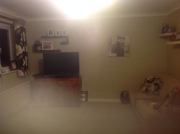Please tell me all about your front room.