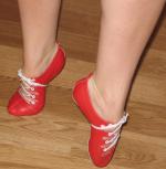 Shoe finding challenge - I NEED these shoes. Can you help?