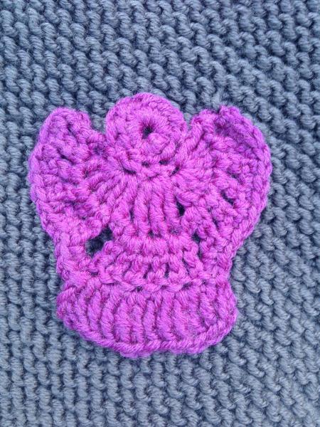 Woolly Hugs. A Blanket for DutchOma, crafters and donors we need your help.