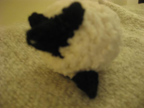 Woolly Hugs : Easter Craft Fundraiser for the fabulous charity MIND.