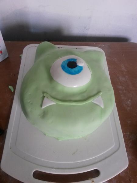 Would anyone enjoy a cake picture thread, for boasting?!