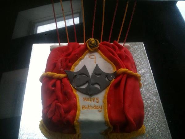 Would anyone enjoy a cake picture thread, for boasting?!
