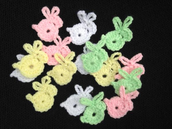 Woolly Hugs : Easter Craft Fundraiser for the fabulous charity MIND.