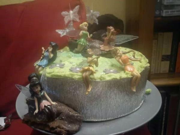 Would anyone enjoy a cake picture thread, for boasting?!