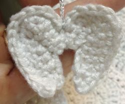 Woolly Hugs : Angel Hug Project. We are looking for crafters and donors to help make this possible. Thank you Xx