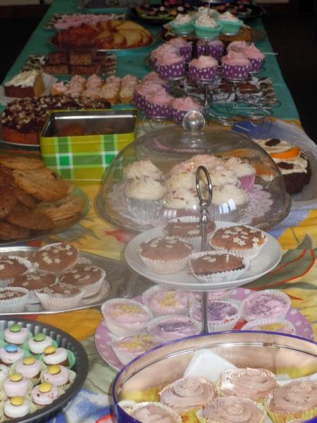 Ideas for school bake/cake sale please?
