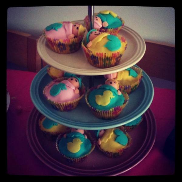 Would anyone enjoy a cake picture thread, for boasting?!