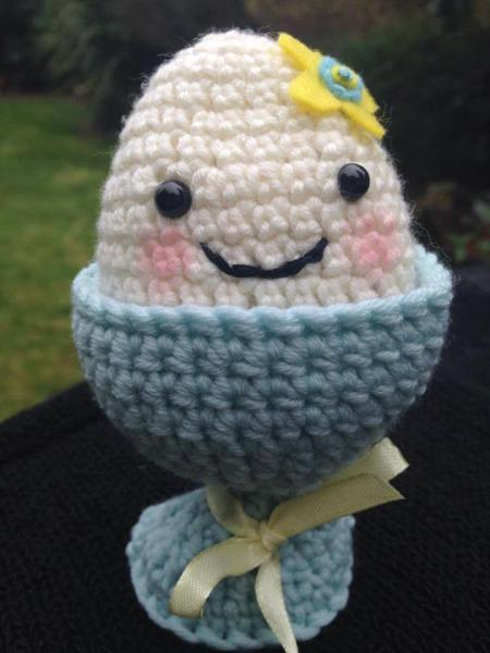 Woolly Hugs : Easter Craft Fundraiser for the fabulous charity MIND.