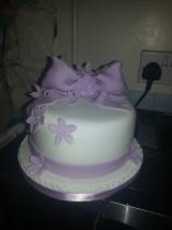 Would anyone enjoy a cake picture thread, for boasting?!