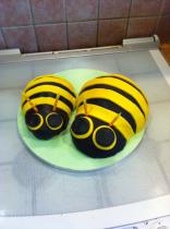 Would anyone enjoy a cake picture thread, for boasting?!
