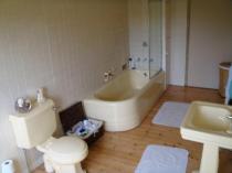 How much would a primrose bathroom suite devalue my house??