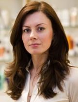 Q&A on facial cleansing with Harley Street dermatologist Dr Sam Bunting - ANSWERS BACK
