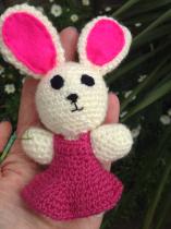 Woolly Hugs : Easter Craft Fundraiser for the fabulous charity MIND.