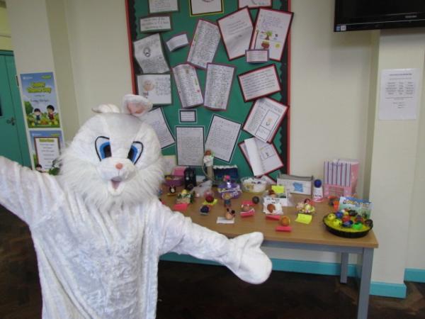 Time to get cracking – kids invited to design egg for Easter