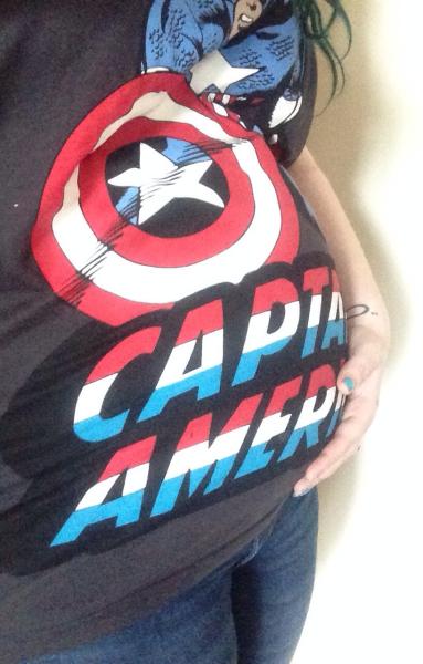 September 2014 - Holding hands and 20 week scans...