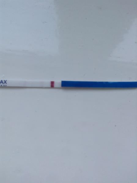 TTC After MC: The home of hopeful nipples, ovulation eyes and the most determined Mummawannabees around. Chin up, tits out!