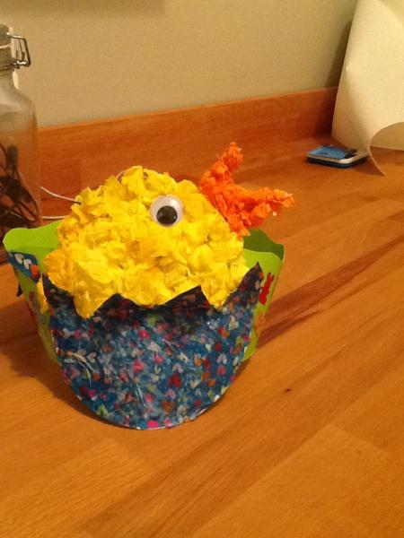 Video: quick and easy last-minute Easter bonnet!