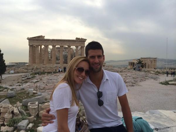 TENNIS FANS! New thread -With bouncier balls and clean towels...