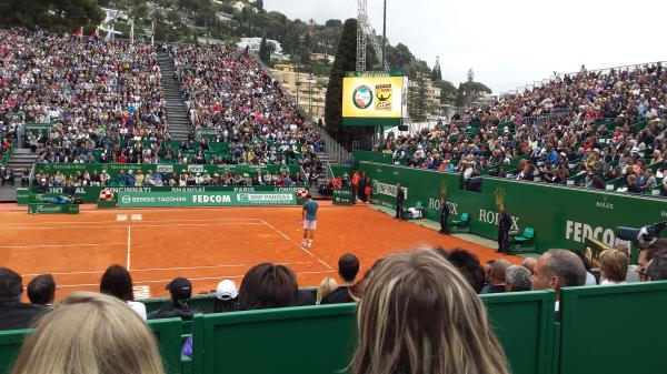 TENNIS FANS! New thread -With bouncier balls and clean towels...