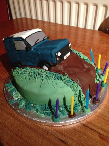 Share pictures of your sugarcraft creations to win an annual membership to Pretty Witty Cakes worth £99