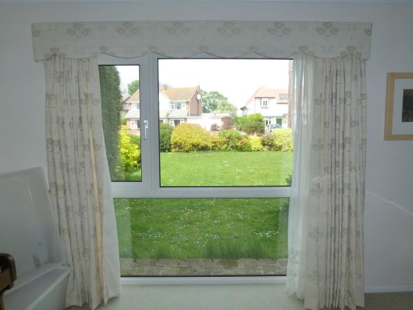 Anyone got perfect fit blinds?