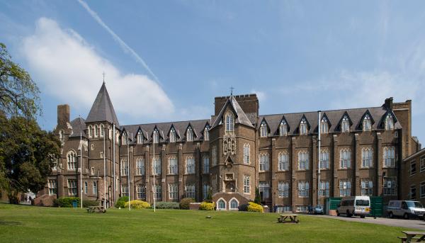 Any feedback on Virgo Fidelis prep school?
