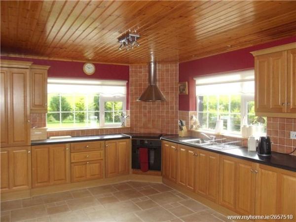 How much would a ikea cost for this kitchen (picture)?