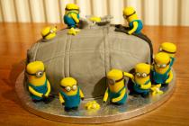 Share pictures of your sugarcraft creations to win an annual membership to Pretty Witty Cakes worth £99