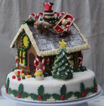Share pictures of your sugarcraft creations to win an annual membership to Pretty Witty Cakes worth £99