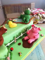 Share pictures of your sugarcraft creations to win an annual membership to Pretty Witty Cakes worth £99