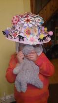 Video: quick and easy last-minute Easter bonnet!