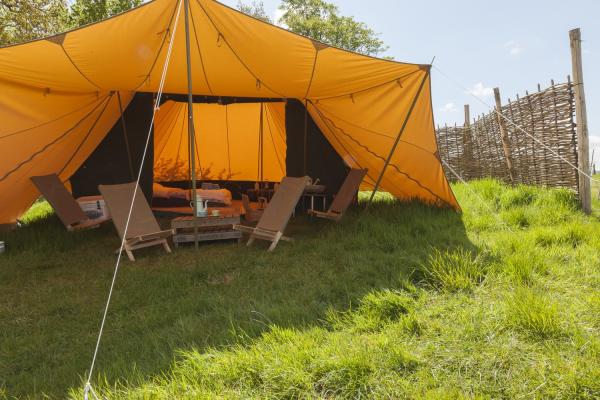 Hip hip hooray <gleeful jig>