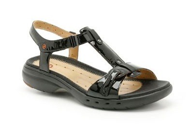I need a pair of comfy sandals. Help please.