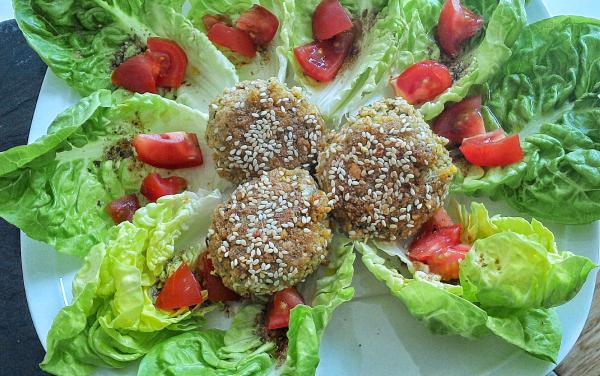A nutritious and fully vegetarian specialty - Middle Eastern falafels