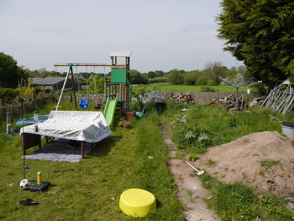 Does anyone love designing gardens for total strangers? <hopeful>
